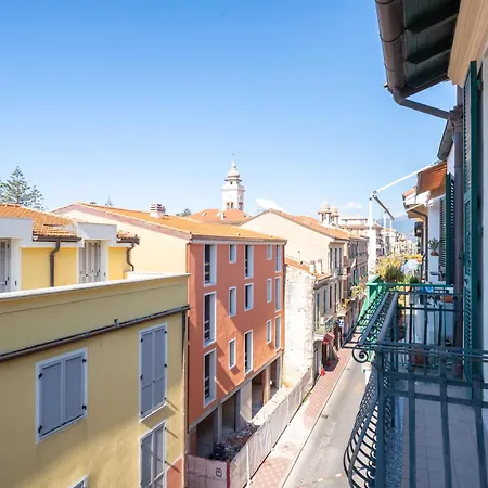 48 - A Few Steps From The Sea - 博尔迪盖拉