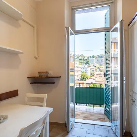 48 - A Few Steps From The Sea - Apartman *