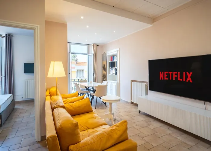 48 - A Few Steps From The Sea - شقة بورديغيرا